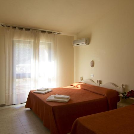 Agriturismo Sa Rocca Iglesias Oda fotoğraf