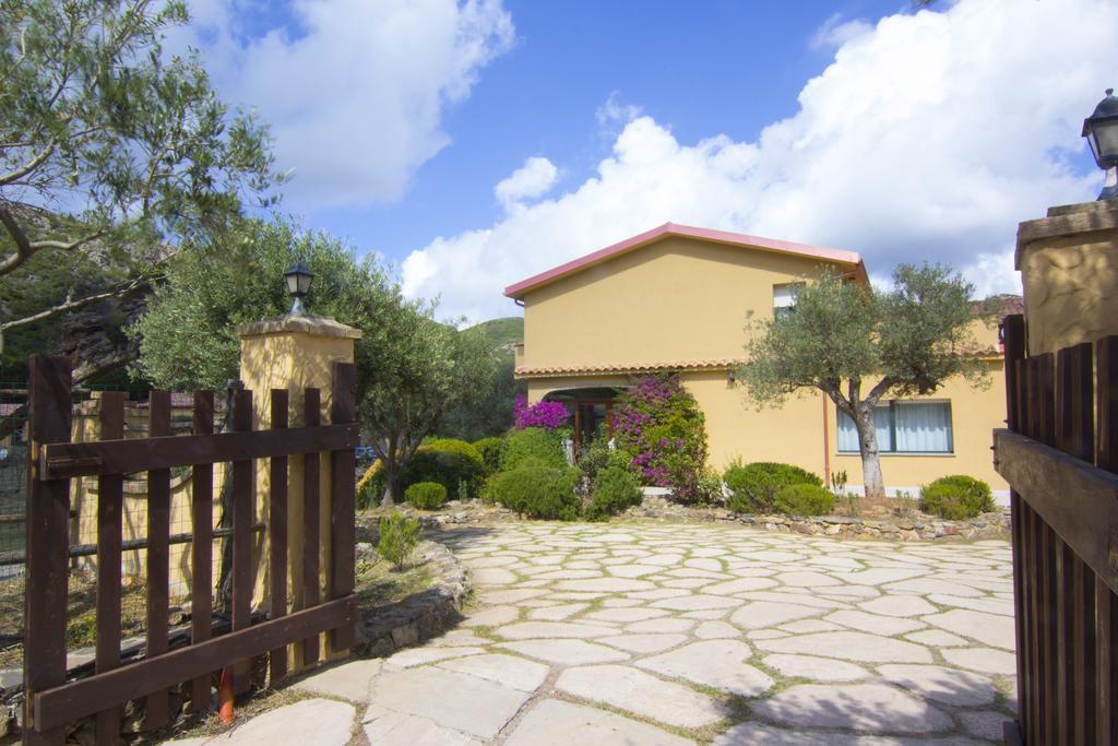 Agriturismo Sa Rocca Iglesias Dış mekan fotoğraf